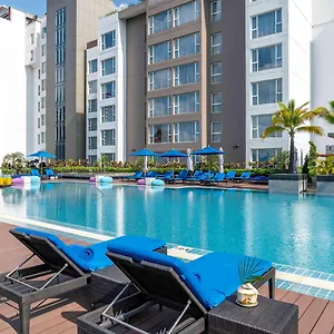 Novotel Max ***** Rangoon